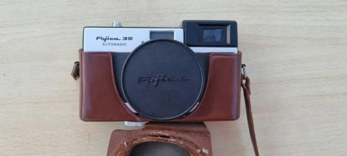Fujica 35 vintage camera - Image 1