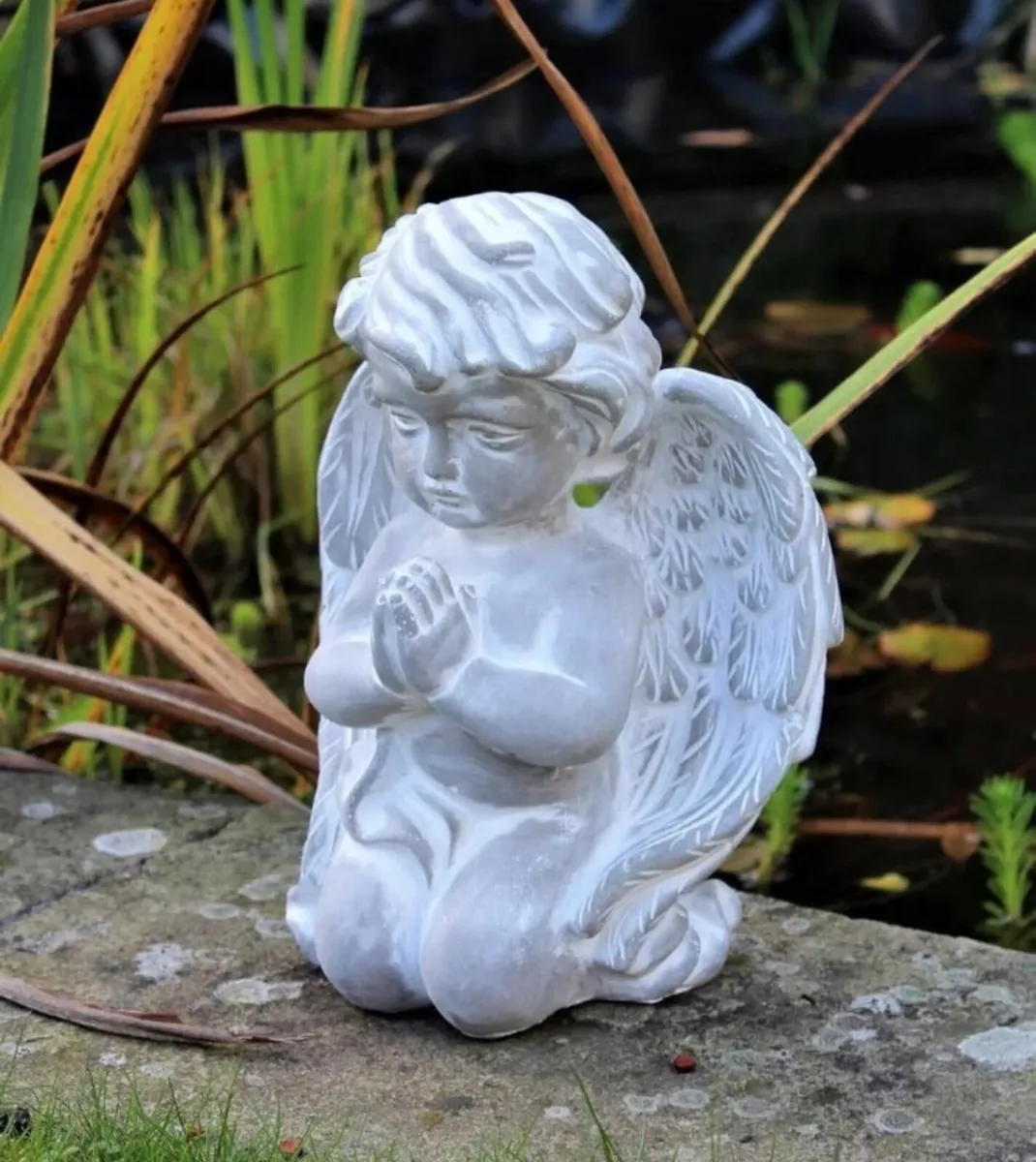 Stone Angel Statue Garden Ornament Figurine NEW