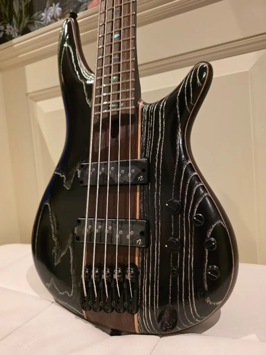 SR1305SB-MGL Premium Soundgear (2024) As New. - Image 3