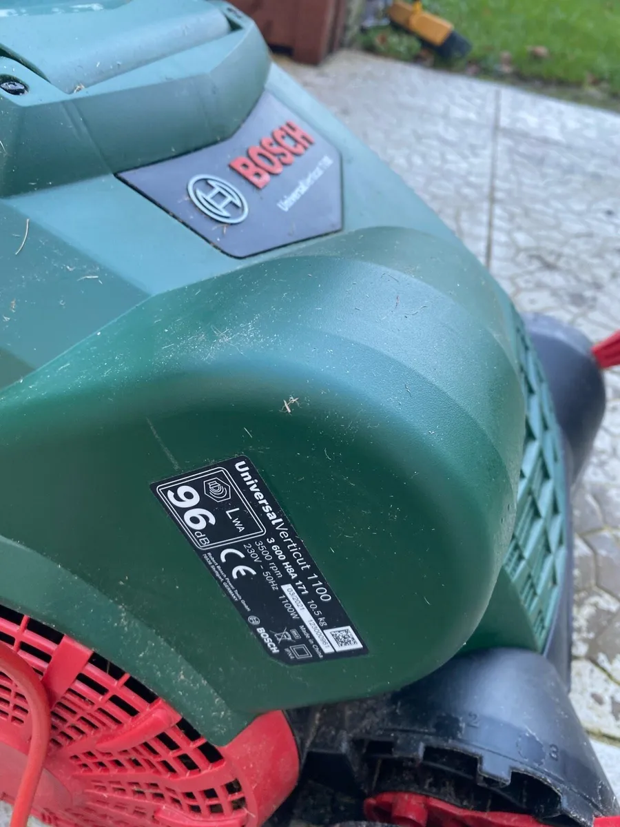 Bosch Universal Verticut 1100 scarifier - Image 4