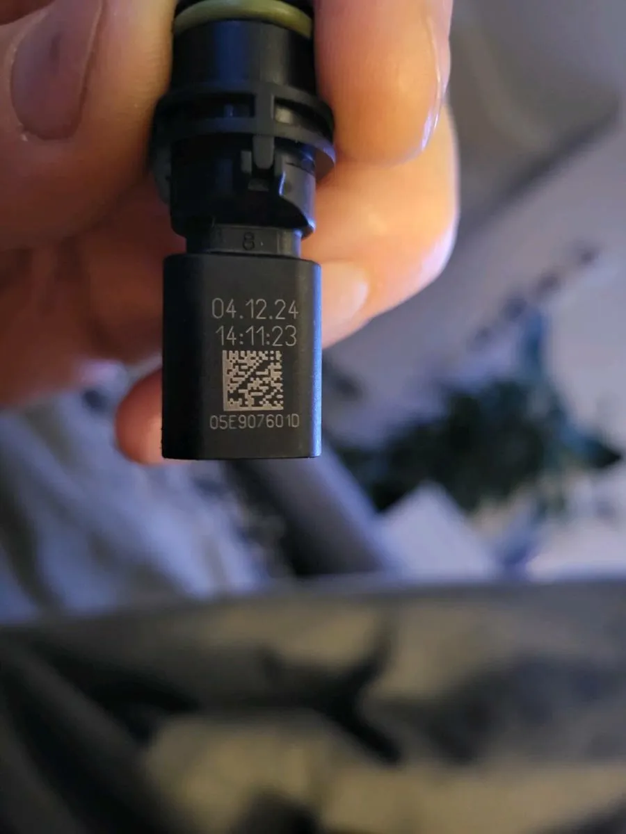 Camshaft position sensor vw,audi,seat,skoda - Image 2