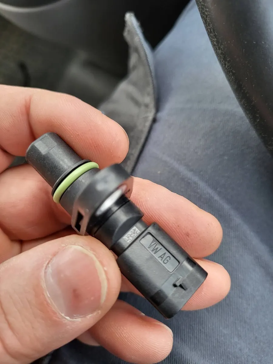 Camshaft position sensor vw,audi,seat,skoda - Image 1