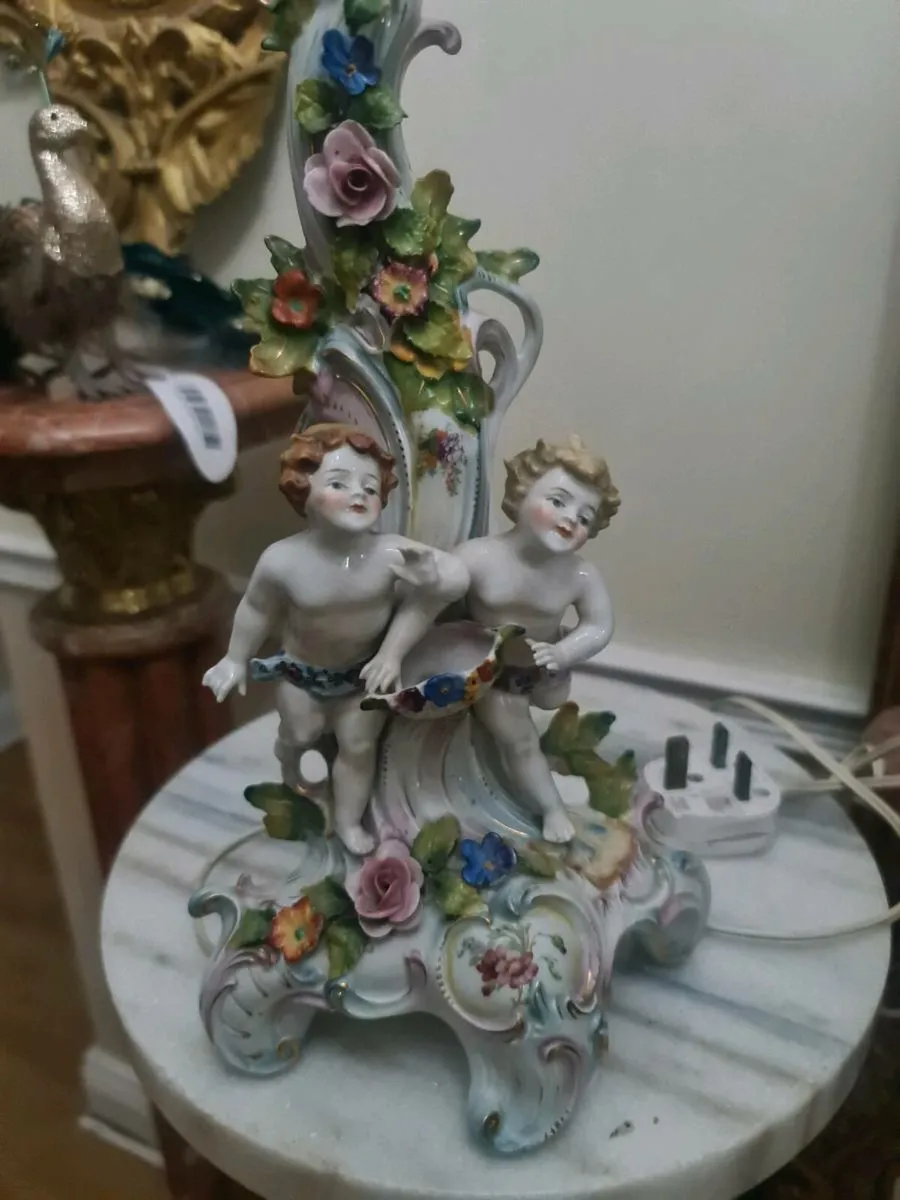 Antique porcelain lamp - Image 3
