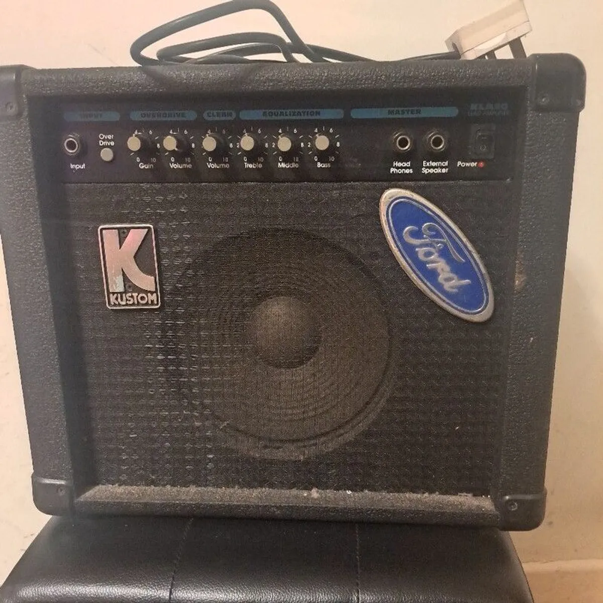 guitar amplifier - Image 1