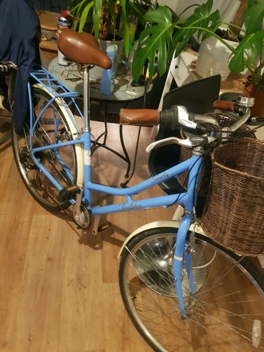 Ladies Pendleton bike( can deliver) - Image 2