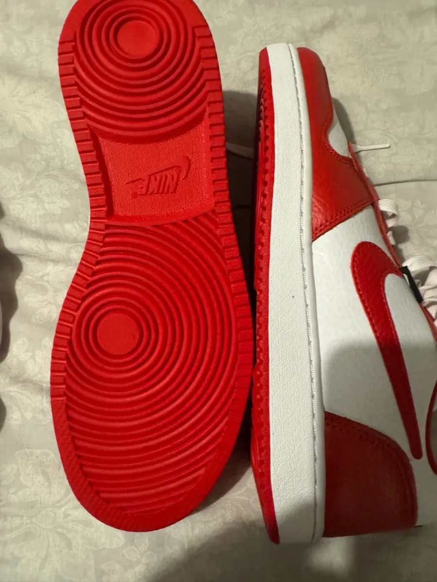 Nike Trainers - Size 8 Uk - Brandnew - Image 3