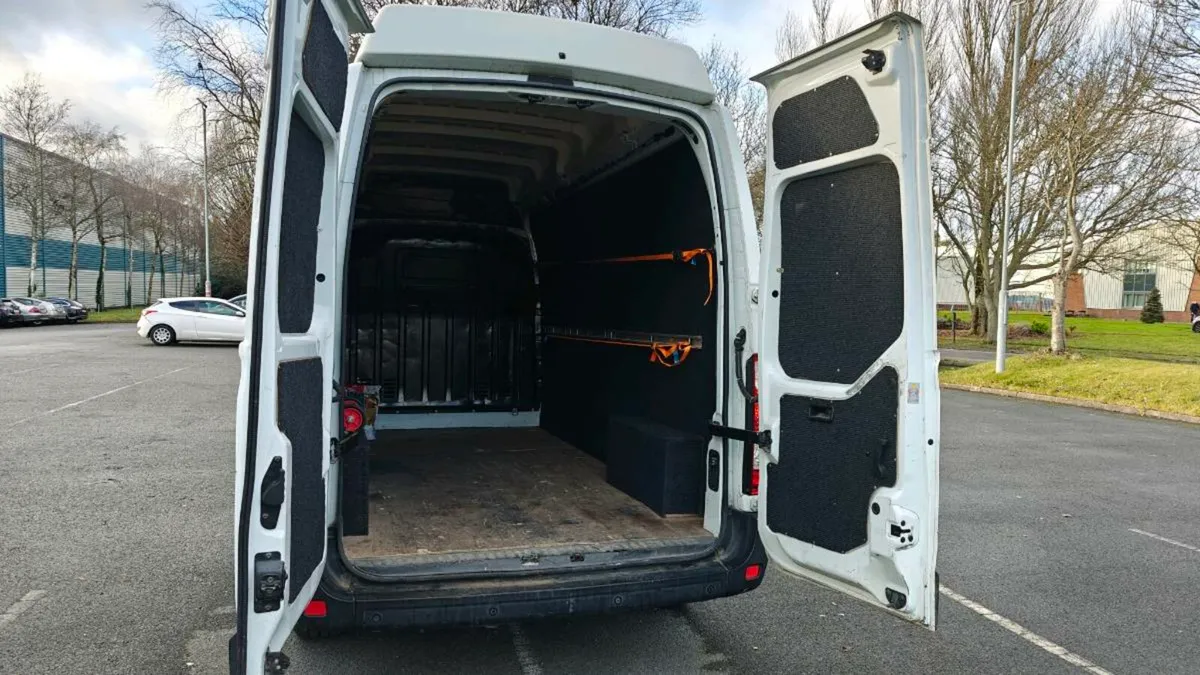 Man with a Van Dublin - Image 2