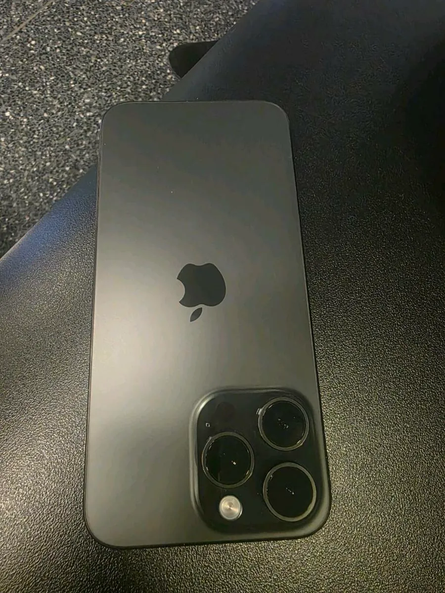 Iphone15 promax - Image 3