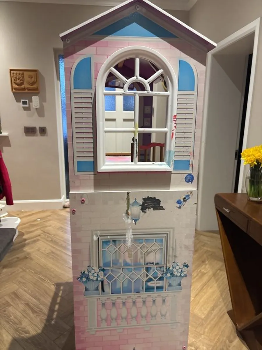 Dollhouse - Image 3