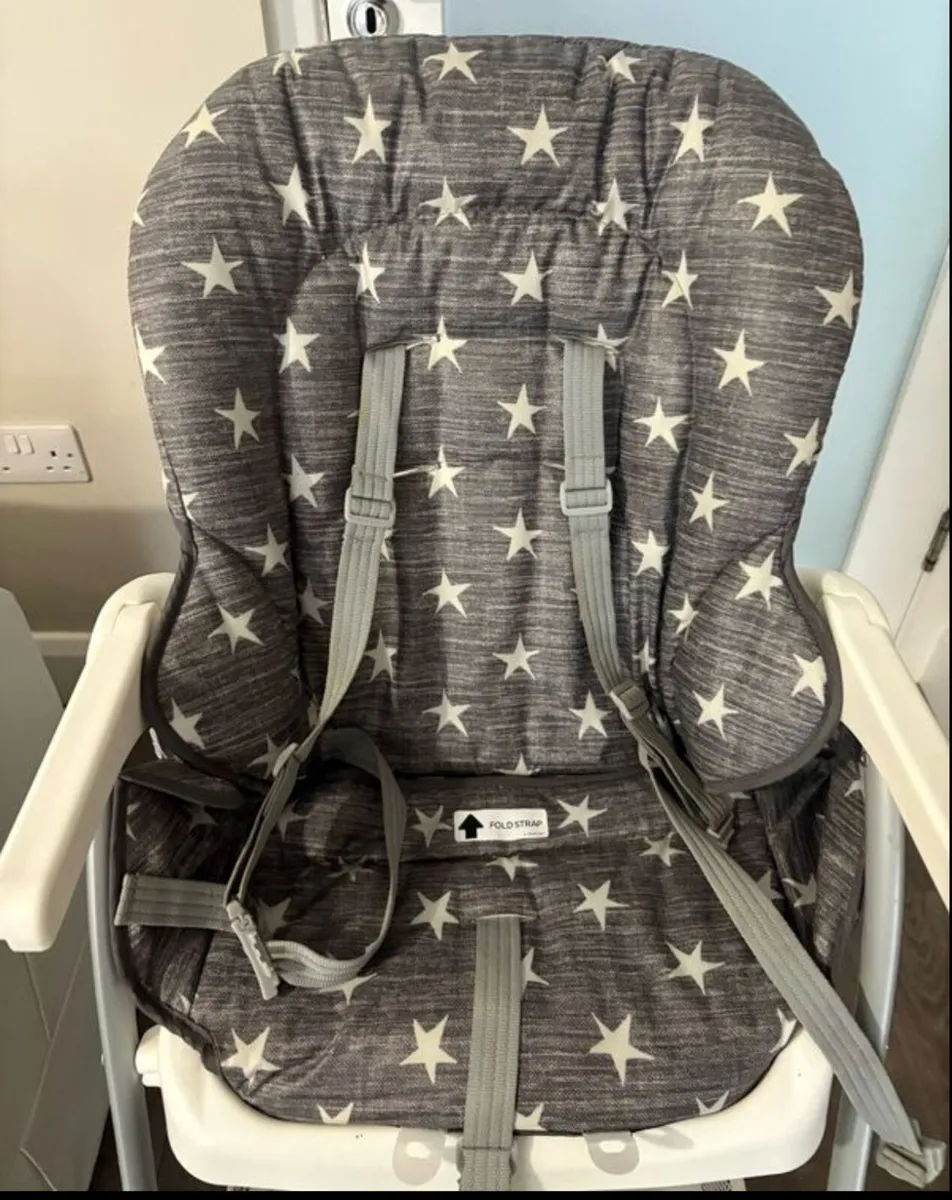 High chair - Image 2