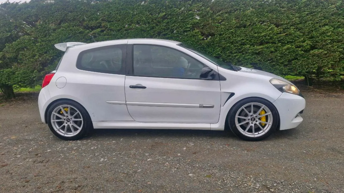 Renault clio rs - Image 2