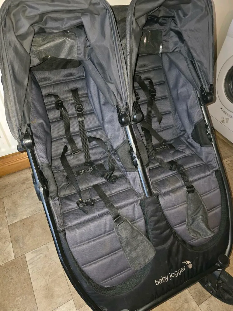 City Mini GT2 Double Pushchair - Image 2