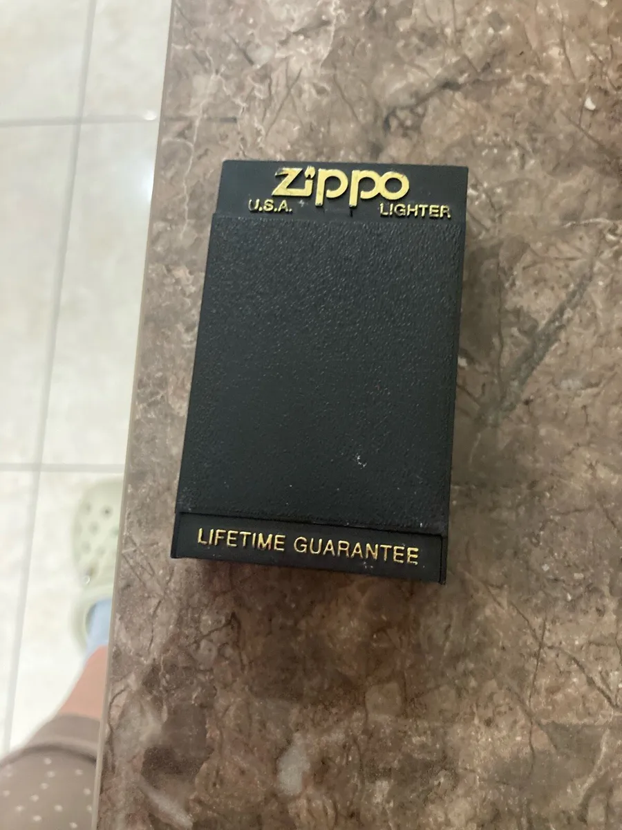 Zippo ‘Sweet Afton’ windproof cigarette lighter - Image 4