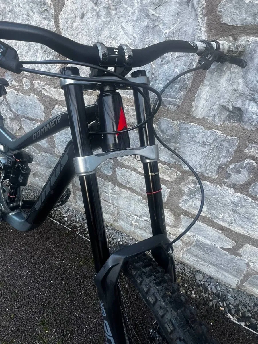 VITUS Downhill bike - Image 4