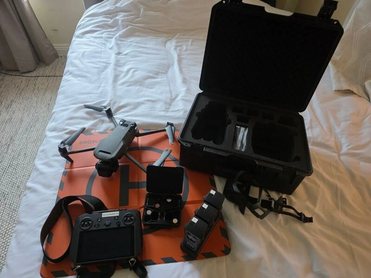 DJI Mavic 3 Pro - Image 1