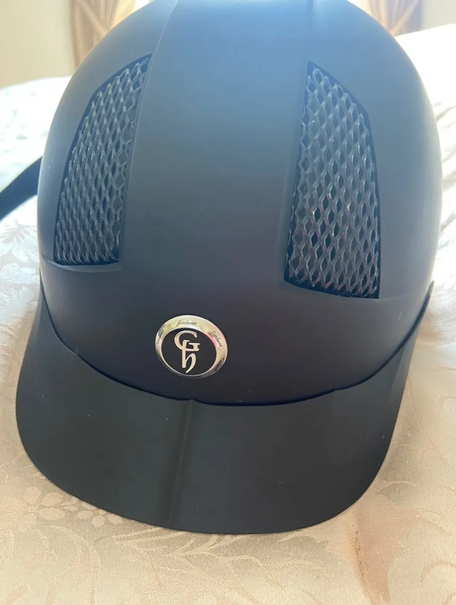 Riding Helmet Gatehouse - Image 1