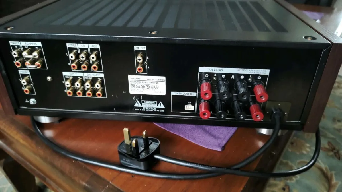 Sony Stereo Integrated Amplifier - Image 3