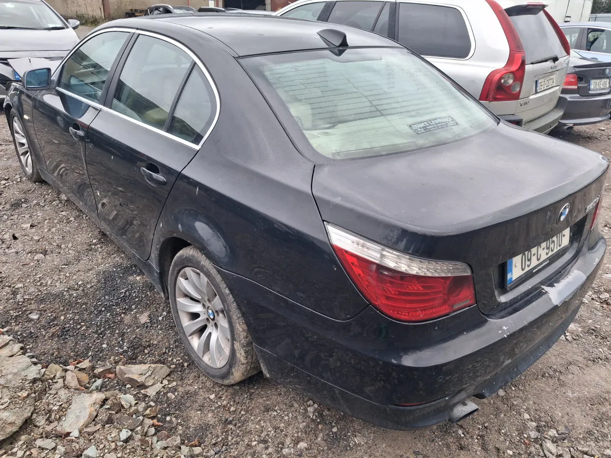 2009 BMW e60 520D parts - Image 3