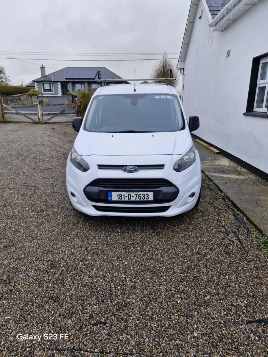 2018 Ford Transit Connect LWB - Image 2