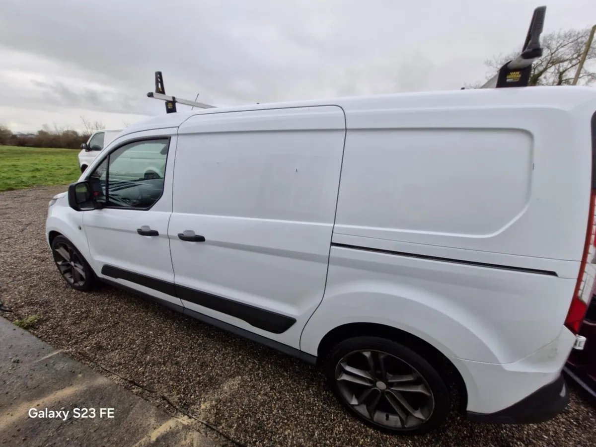 2018 Ford Transit Connect LWB - Image 4