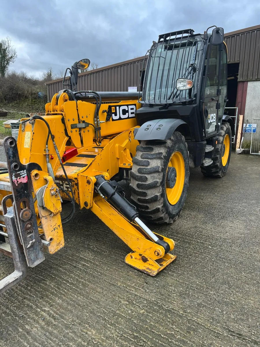 2017 JCB 535-125 teleporter - Image 4