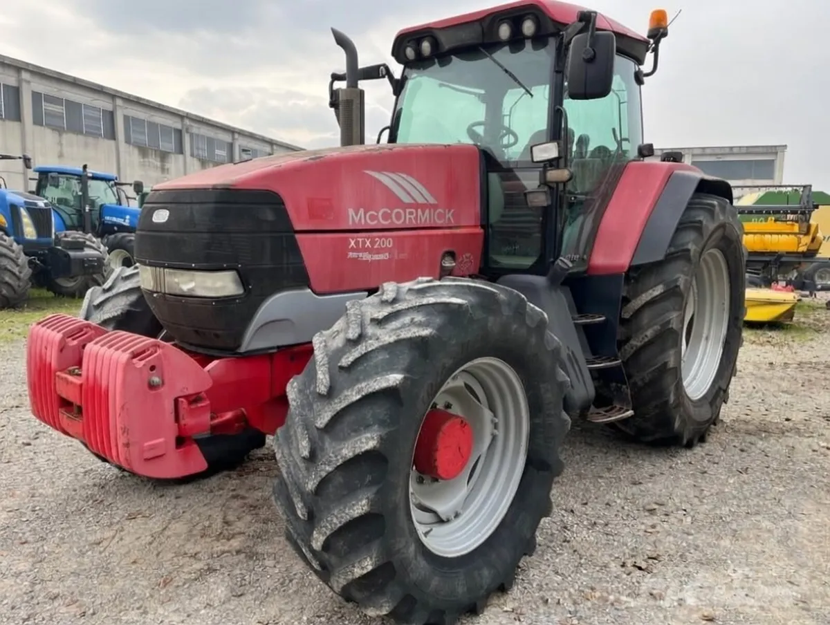 McCormick xtx 200 Cummins - Image 1
