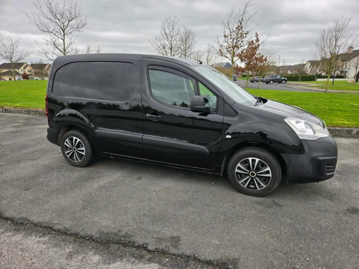Citroën Berlingo Automatic - Image 3
