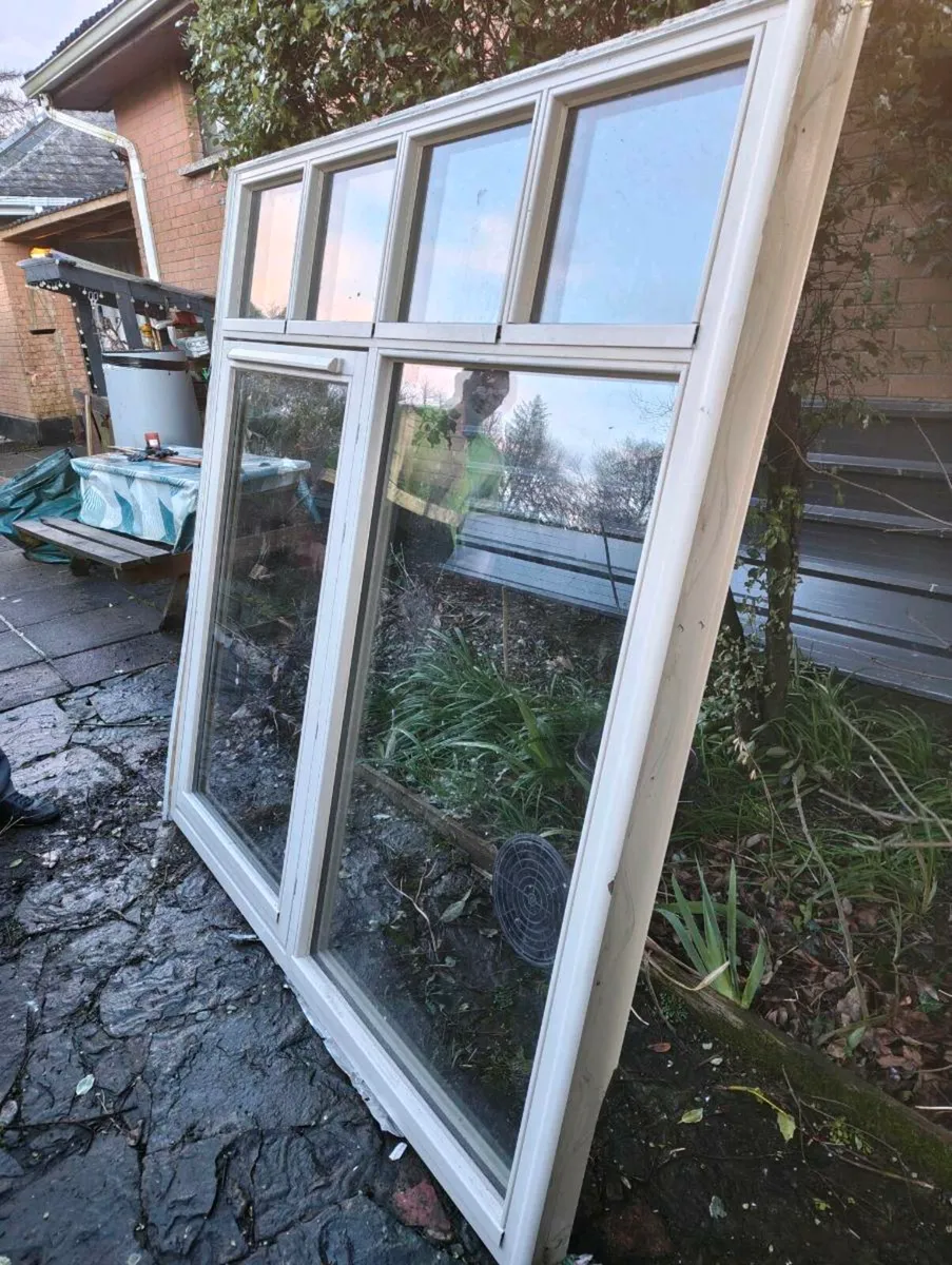 Double door and 2 windows hard wood - Image 3