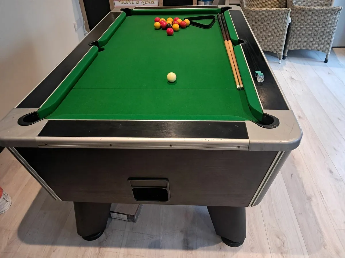 Pool table - Image 3