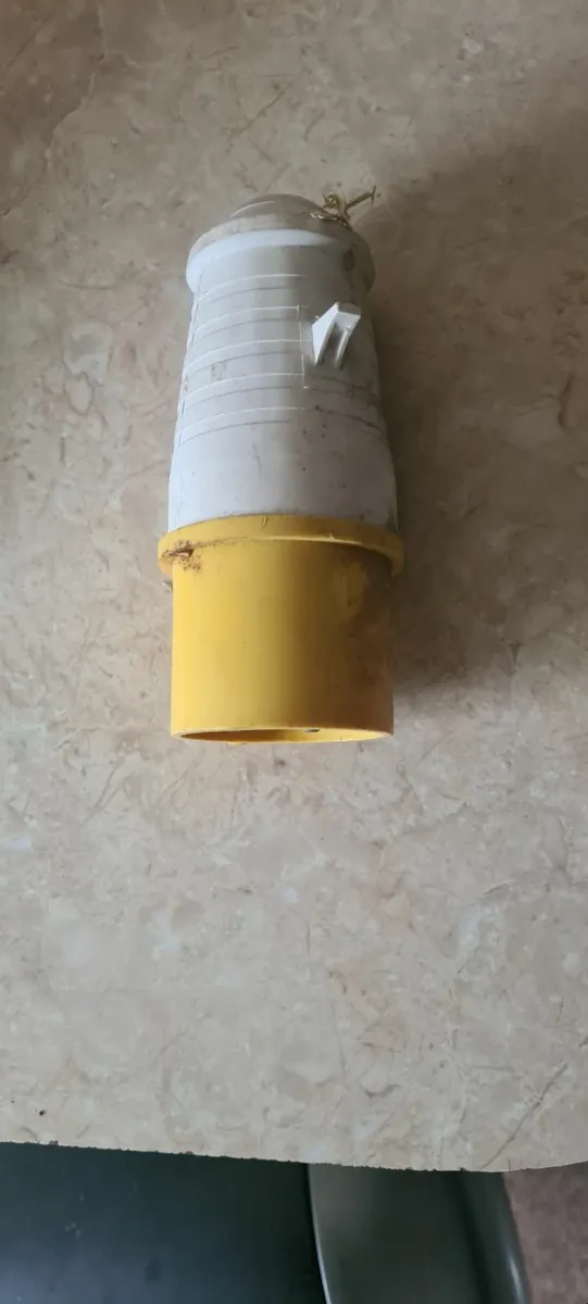 50 meters of 110 cable and sockets - Image 3