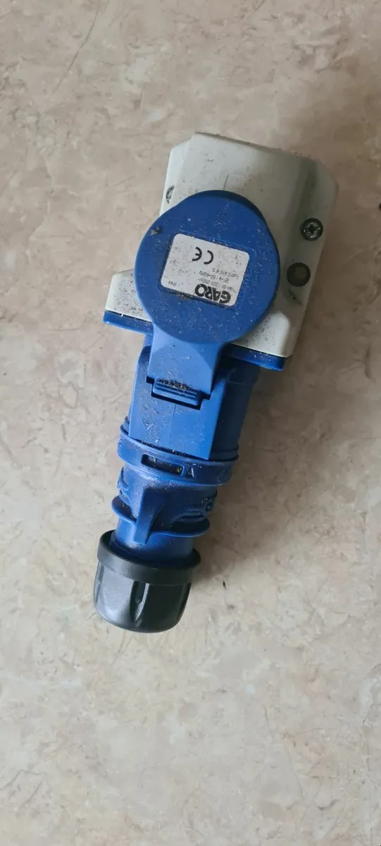Waterproof plug and socket New never used - Image 1