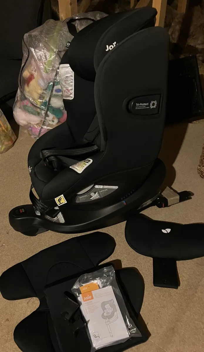 Joie iSpin 360 Car Seat - Image 1