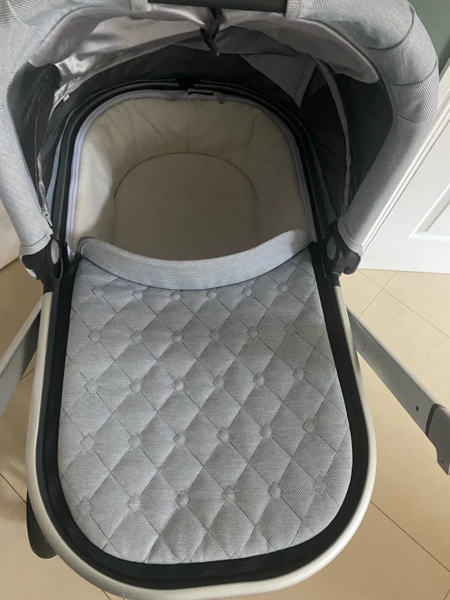 Uppa Baby Vista - Image 3