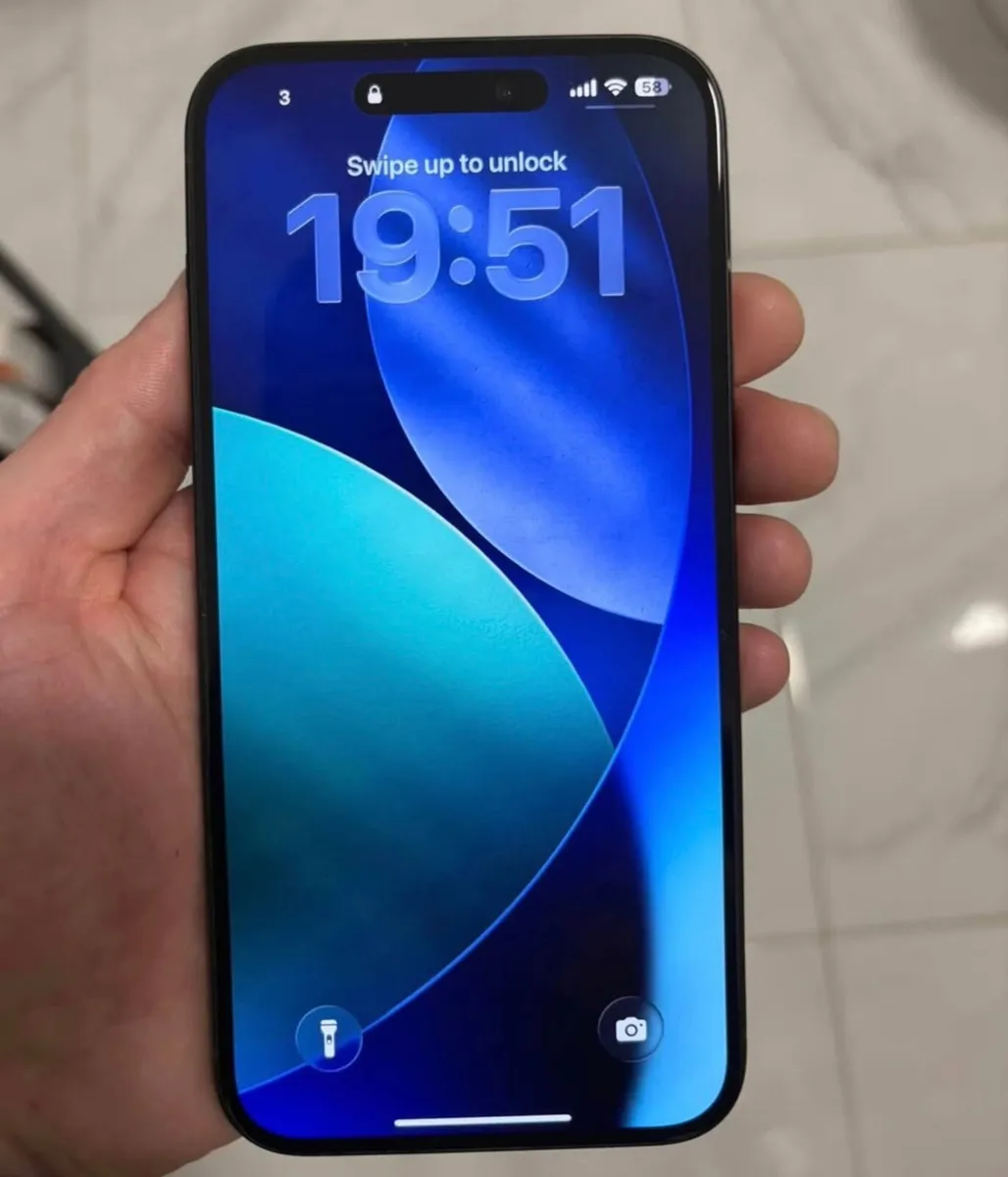 iPhone 15 plus - Image 2