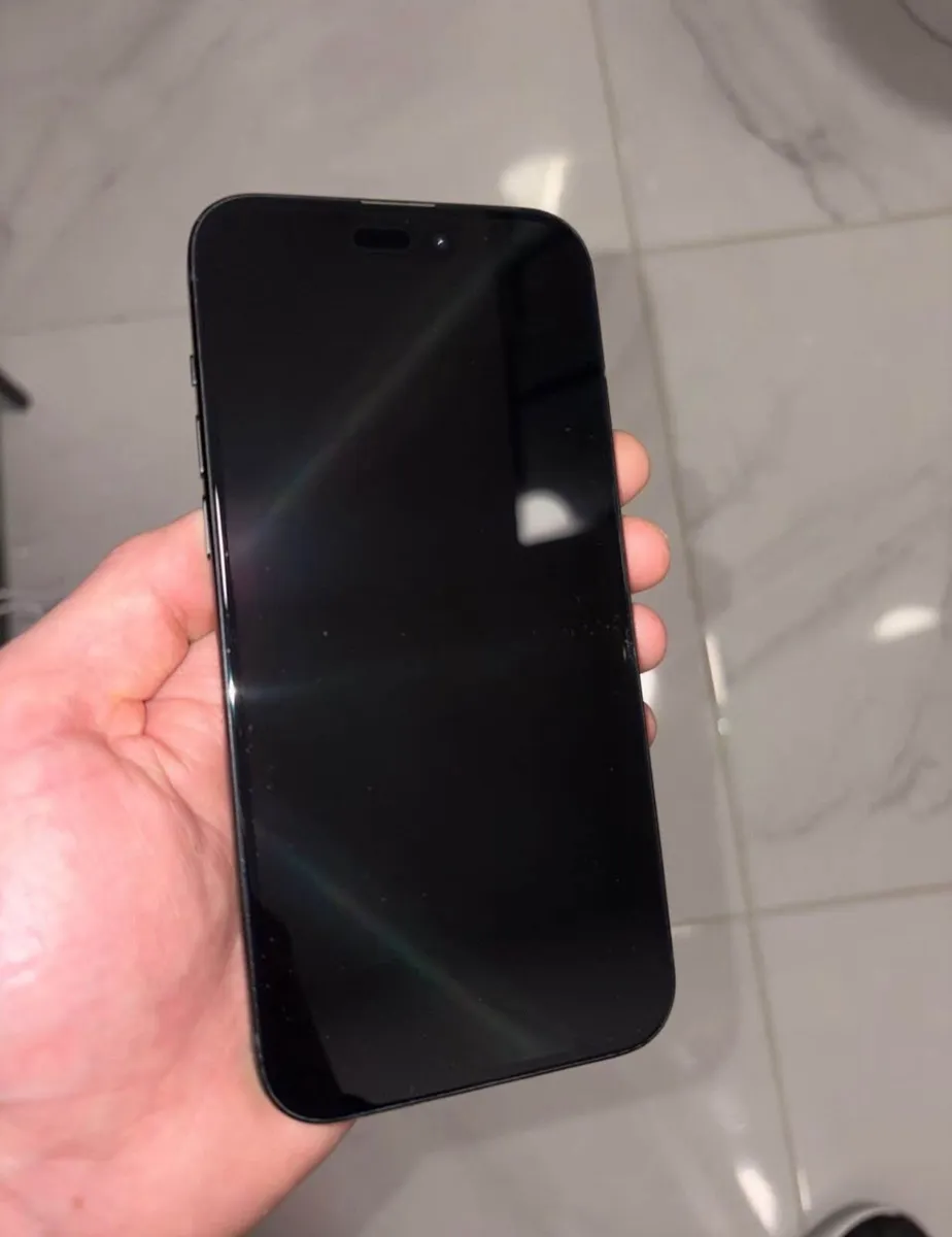 iPhone 15 plus - Image 4