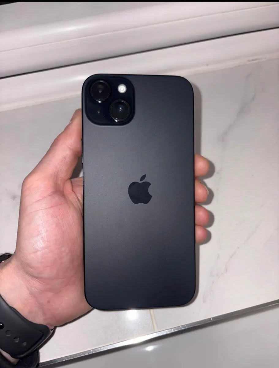 iPhone 15 plus - Image 3