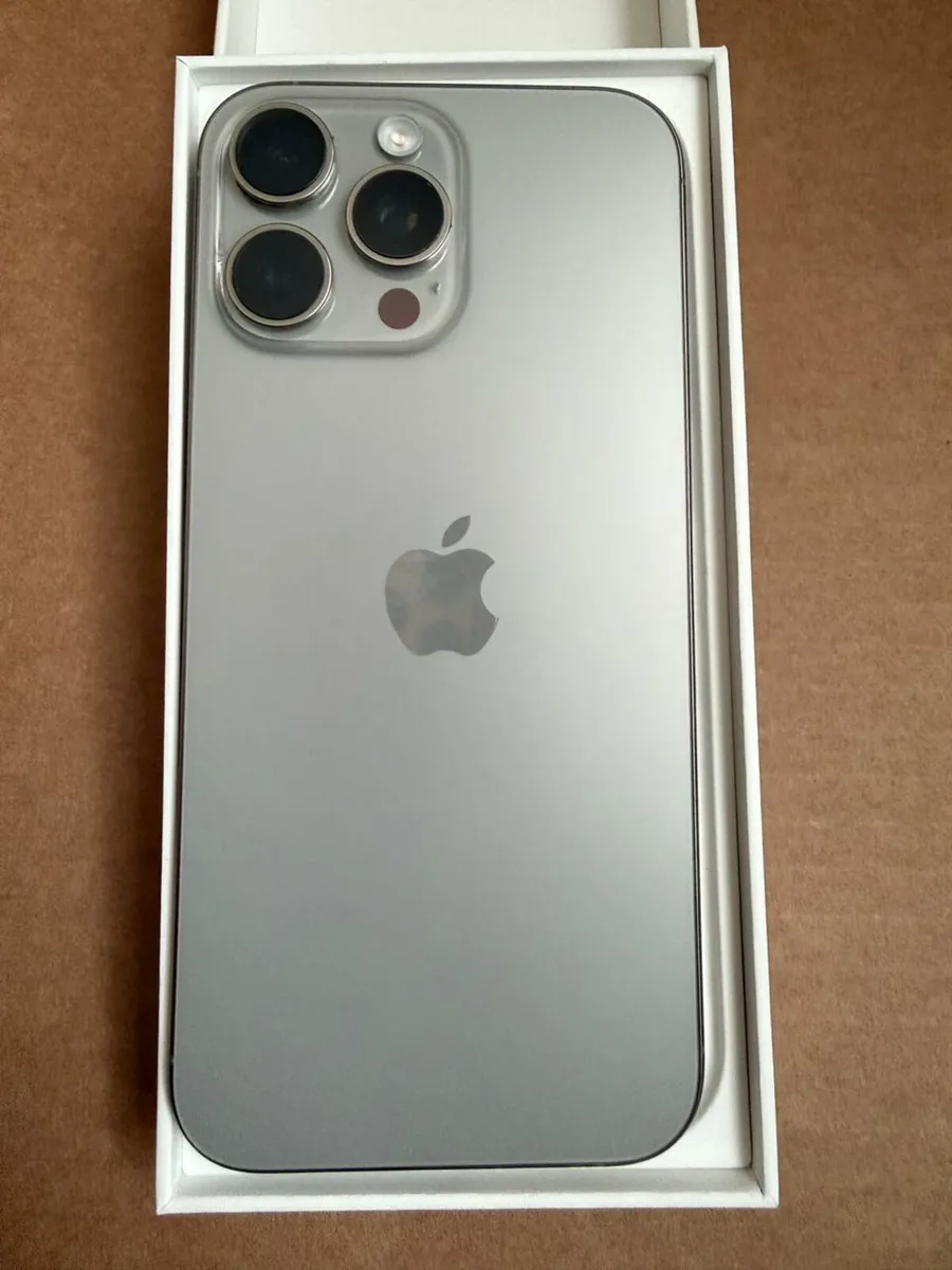 Iphone 16 pro max 256gb - Image 1