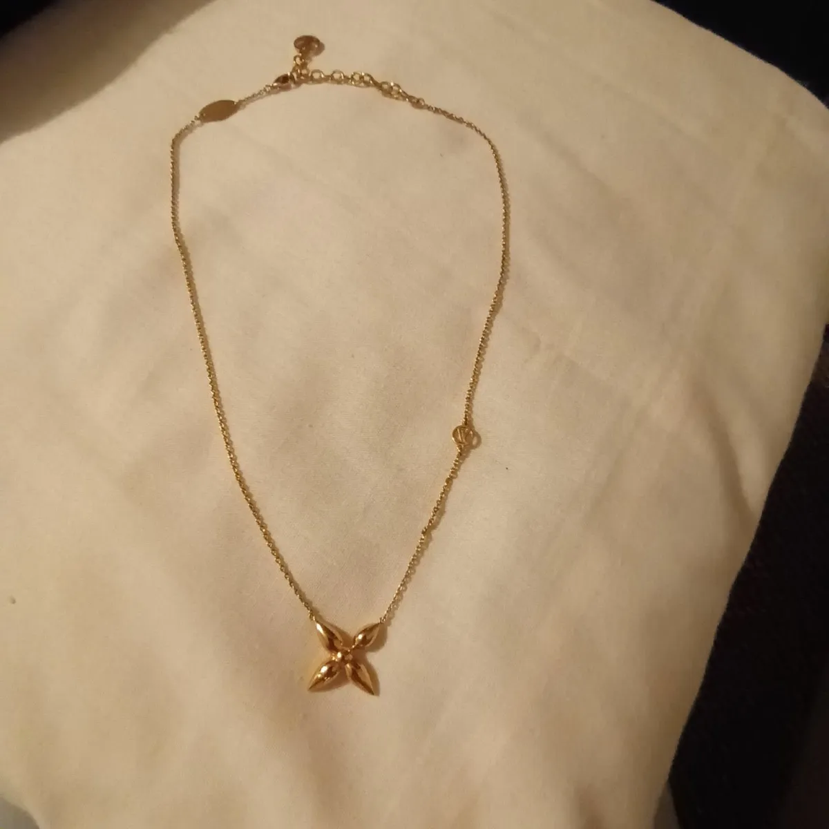 Louis Vuitton Necklace - Image 1