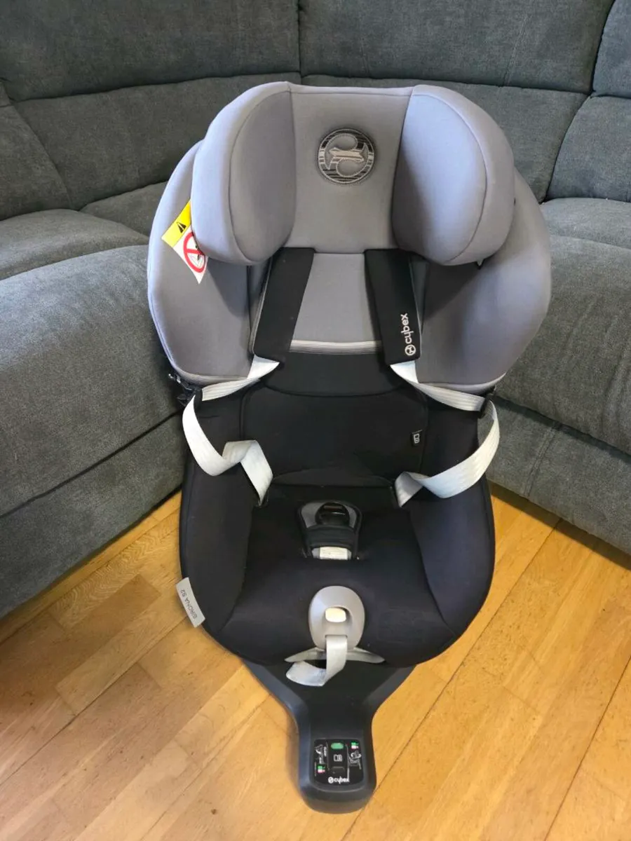 Cybex Sirona S2 - Image 1