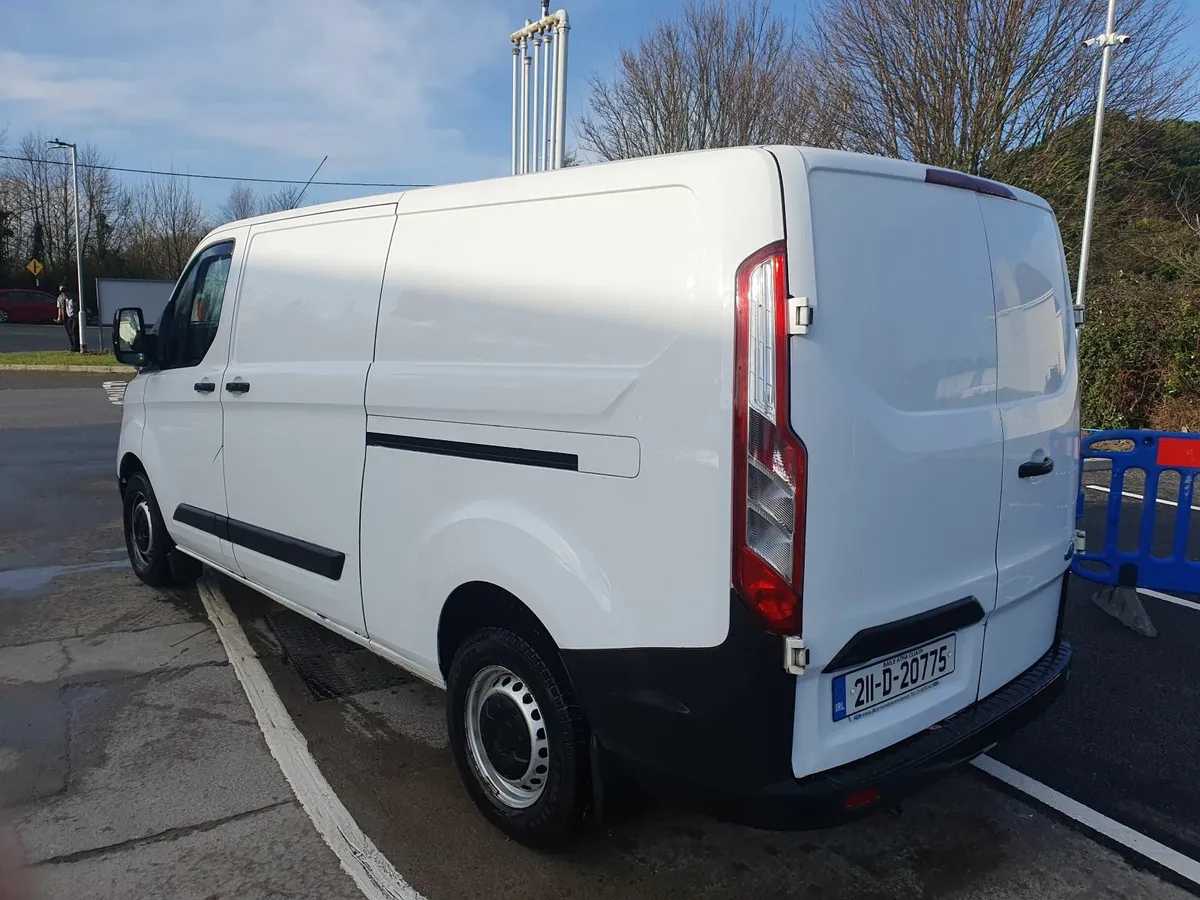 Ford Transit 2021 - Image 4
