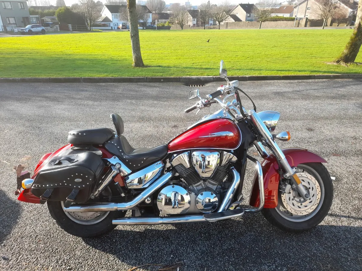 Honda VTX 1300 R 2005 - Image 2