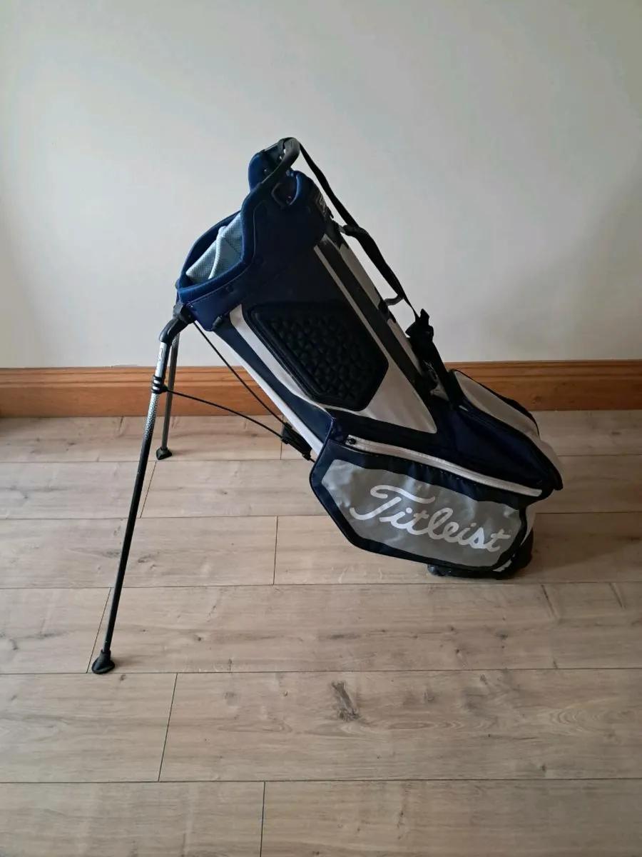 Titleist Stand bag - Image 1