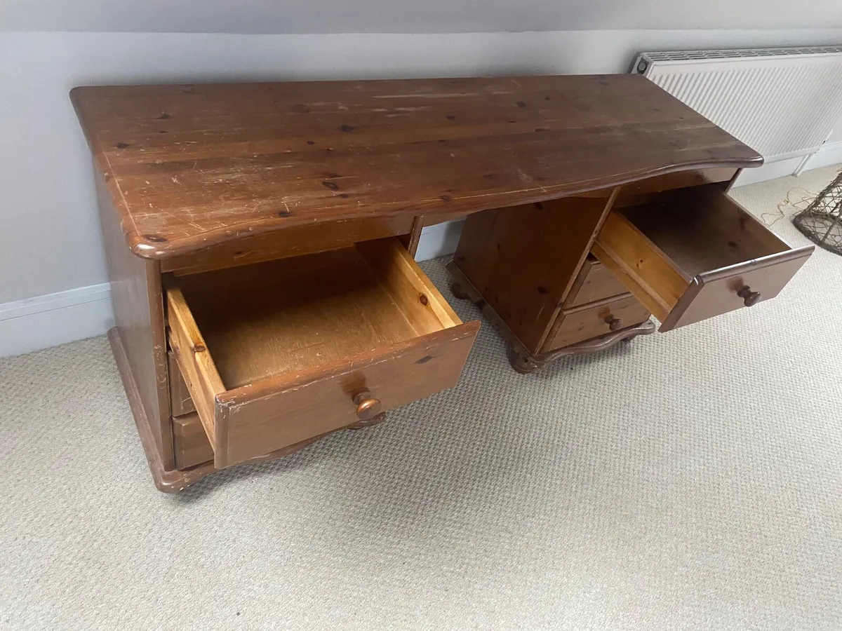 Bedroom dresser - Image 2