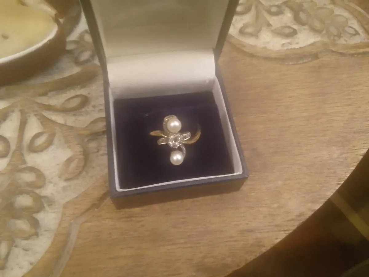 Victorian 18ct diamond & pearl twist ring L - Image 2