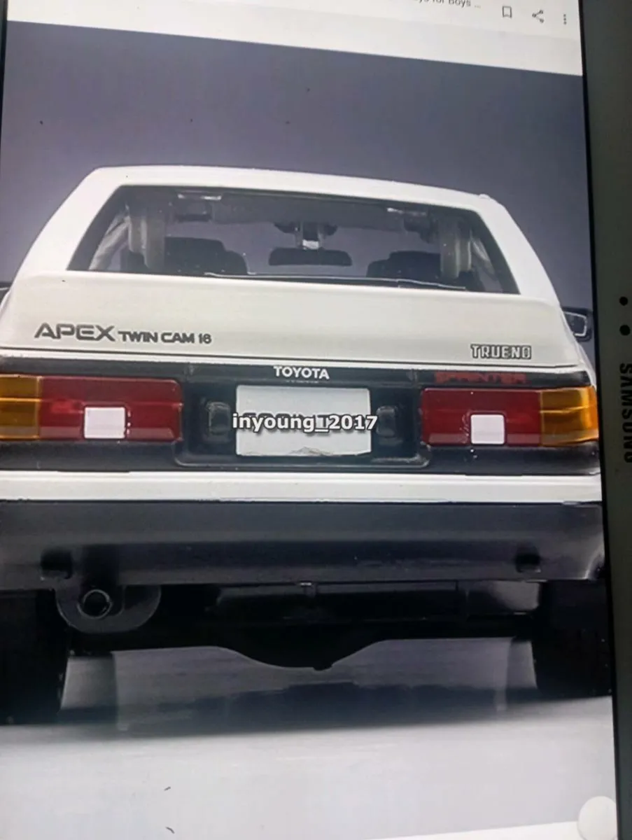 MAISTO 1-24 SCAIL TOYOTA  SPRITER DIE--CAST MODLE' - Image 4