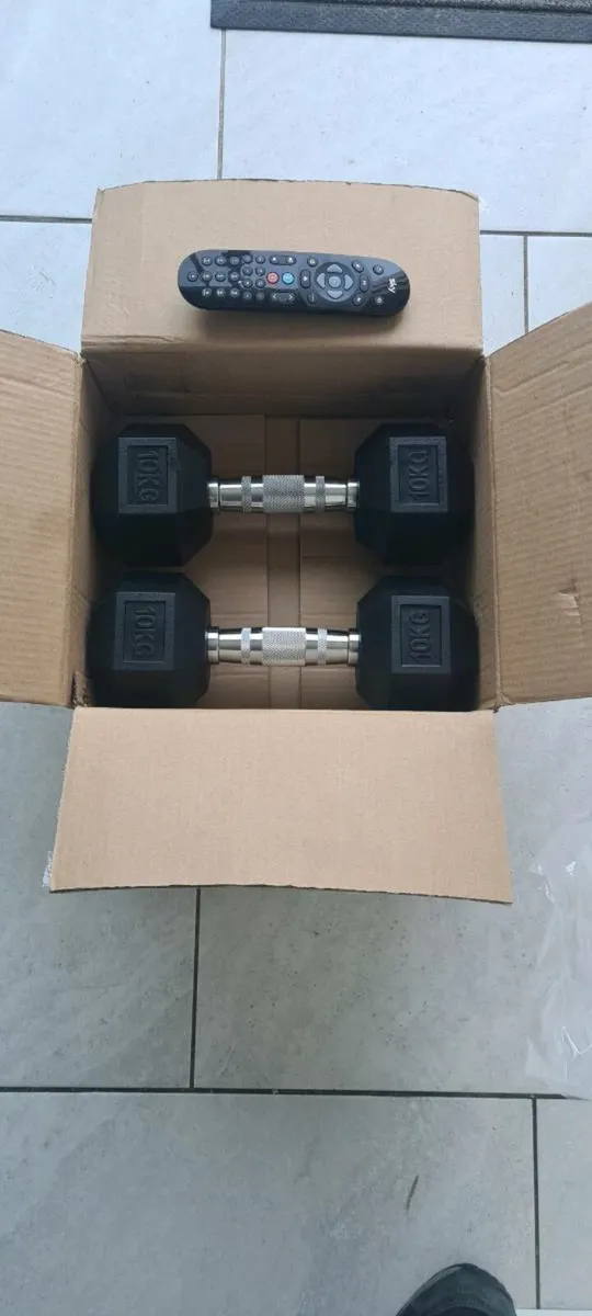 3xbrand new hex dumbbell weight sets - Image 3