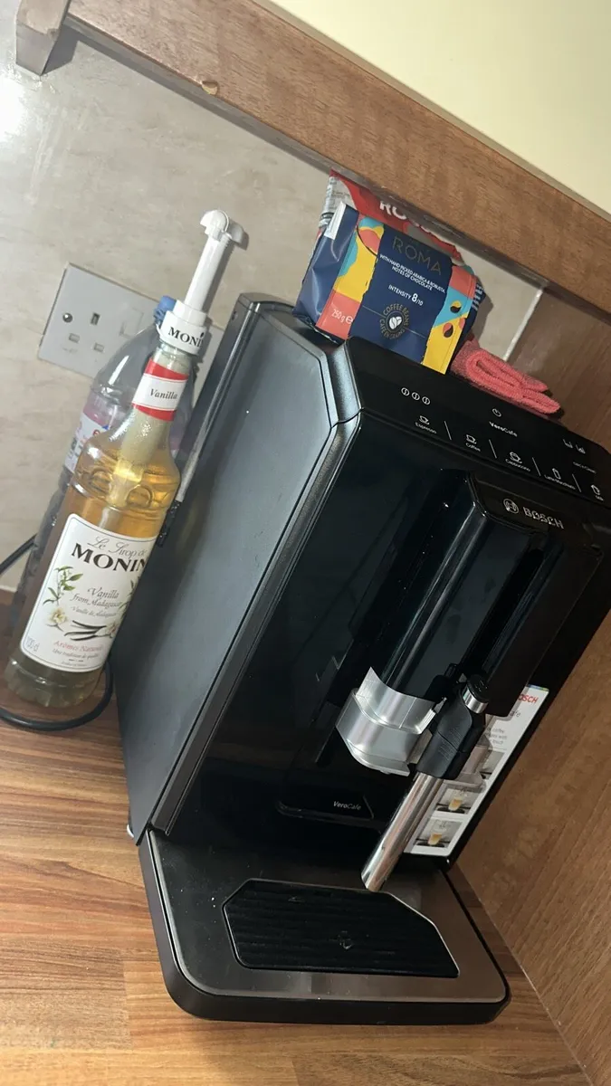 Bosch Bean to Cup Coffee Machine - Image 2