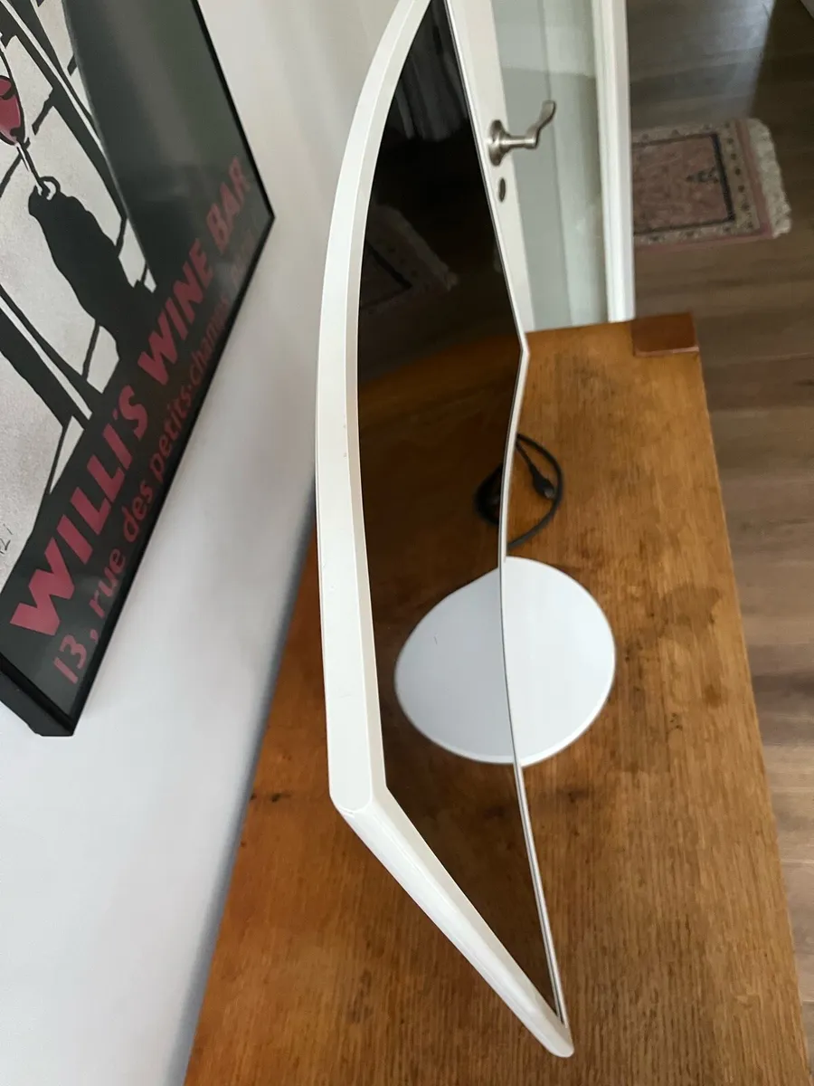 Samsung 32inch curve monitor - Image 2