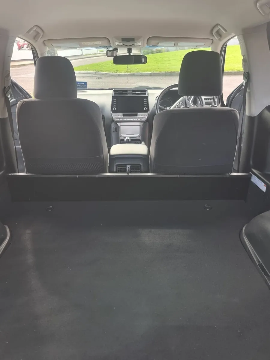 SWB Land Cruiser No VAT - Image 2