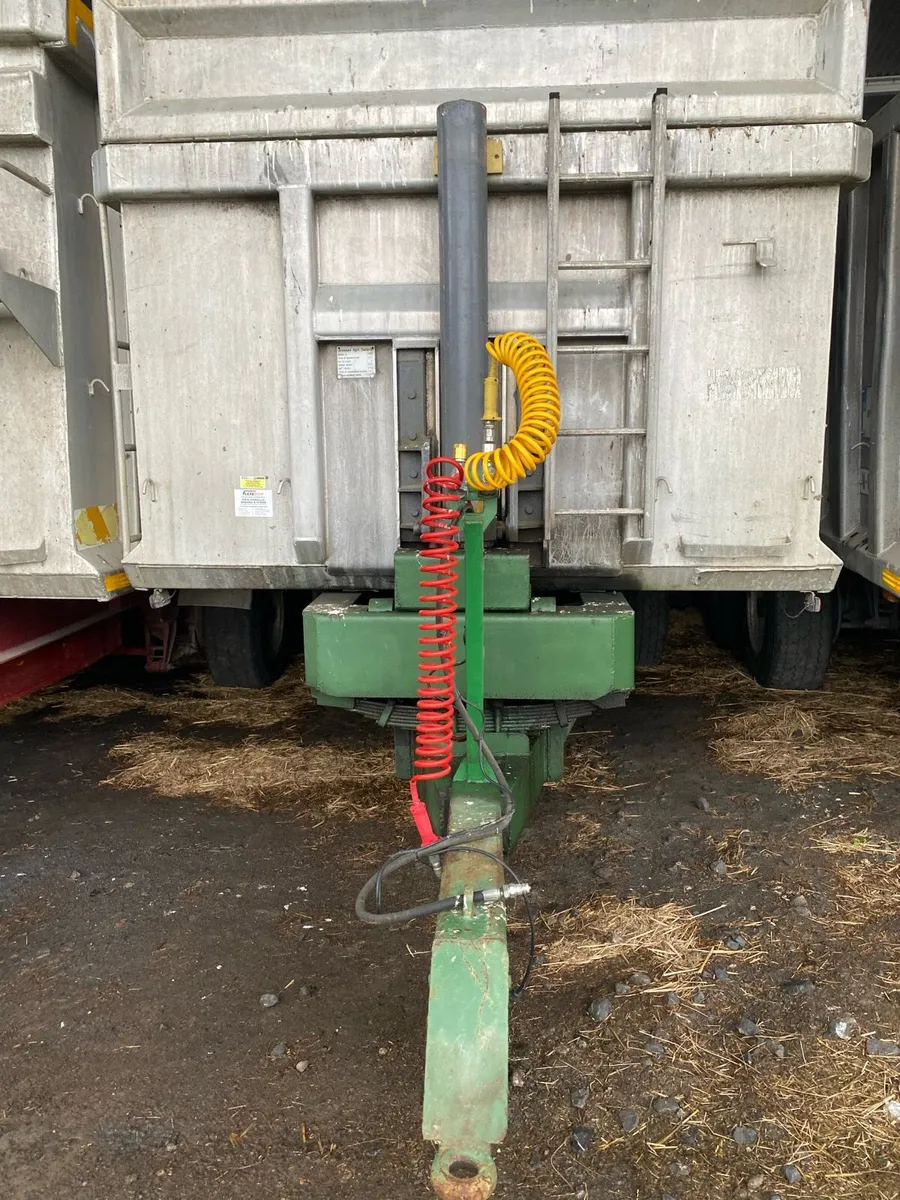 Grain trailer - Image 2